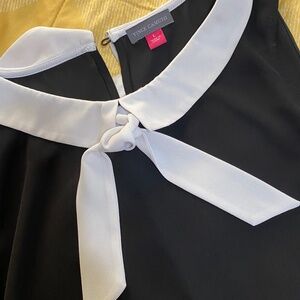 Vince Camuto Black Sleeveless Blouse white collar and tie Large